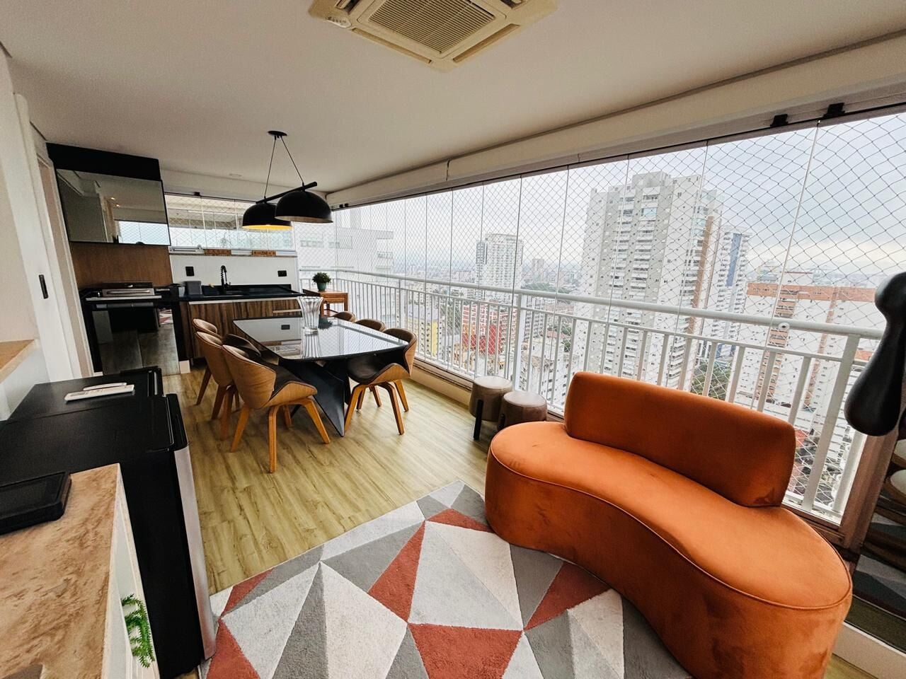 Apartamento 184 · 3 dorm. — Varanda gourmet
