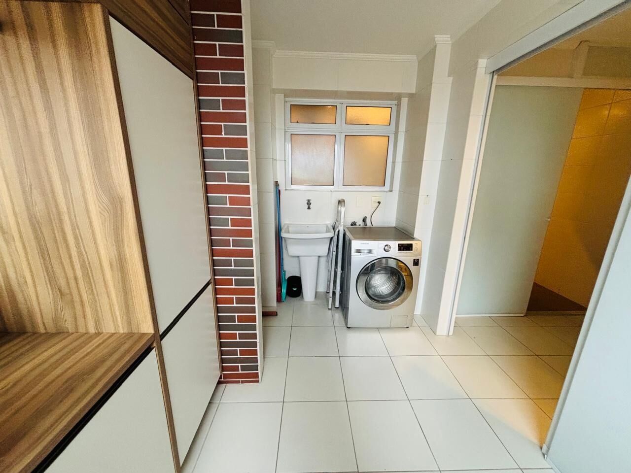 Apartamento 184 · 3 dorm. — Área de serviço