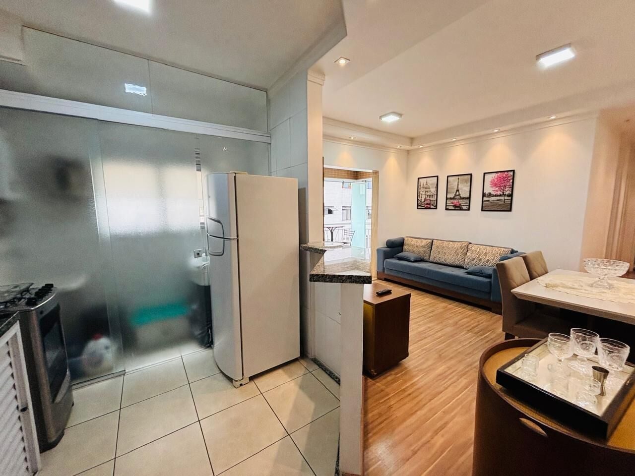 Apartamento 46 · 2 dorm. — Sala