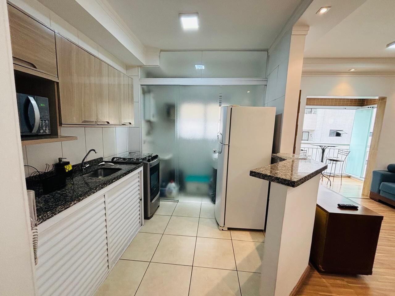 Apartamento 46 · 2 dorm. — Cozinha