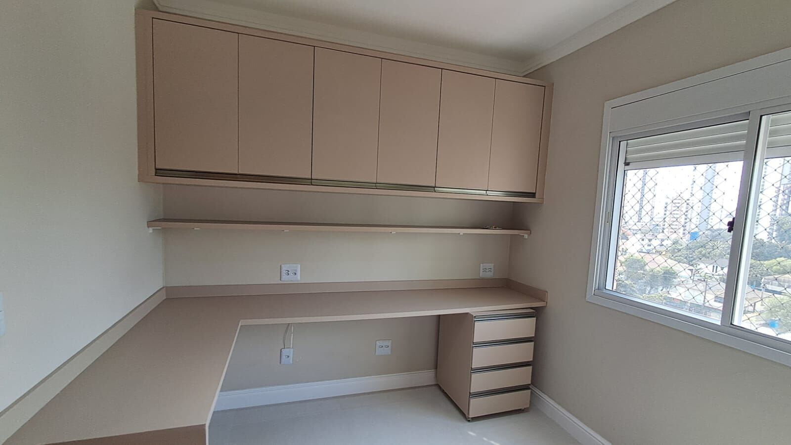 Apartamento 74 · 3 dorm. — Escritório