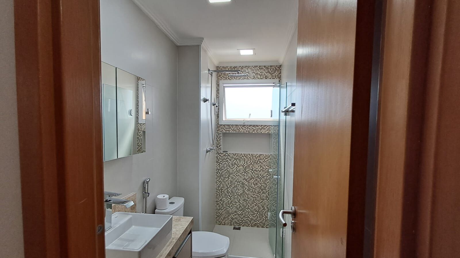 Apartamento 74 · 3 dorm. — Banheiro