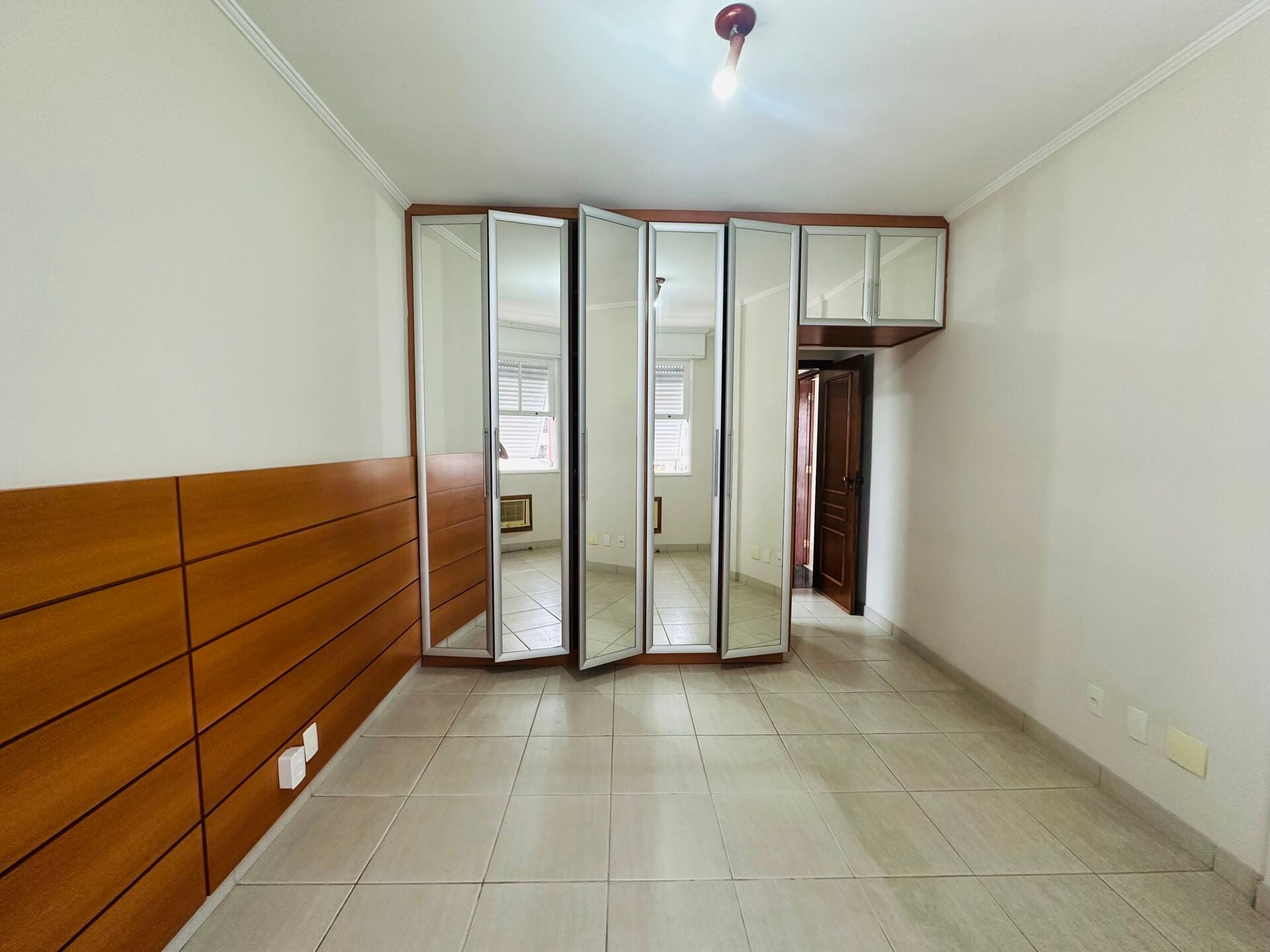 Apartamento 62 · 3 dorm. — Quarto 1