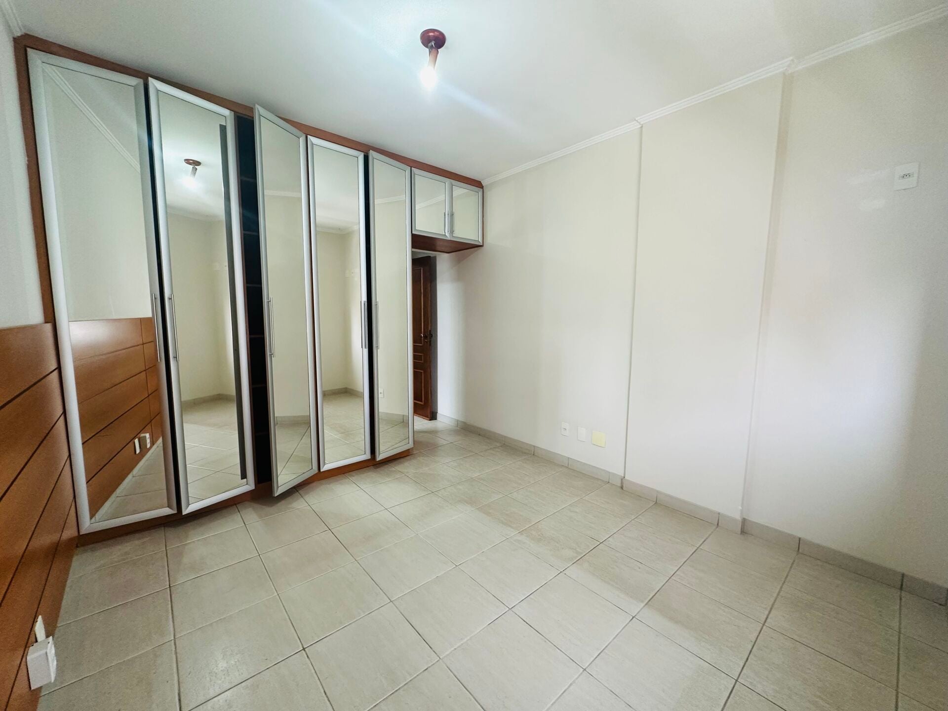 Apartamento 62 · 3 dorm. — Quarto 1
