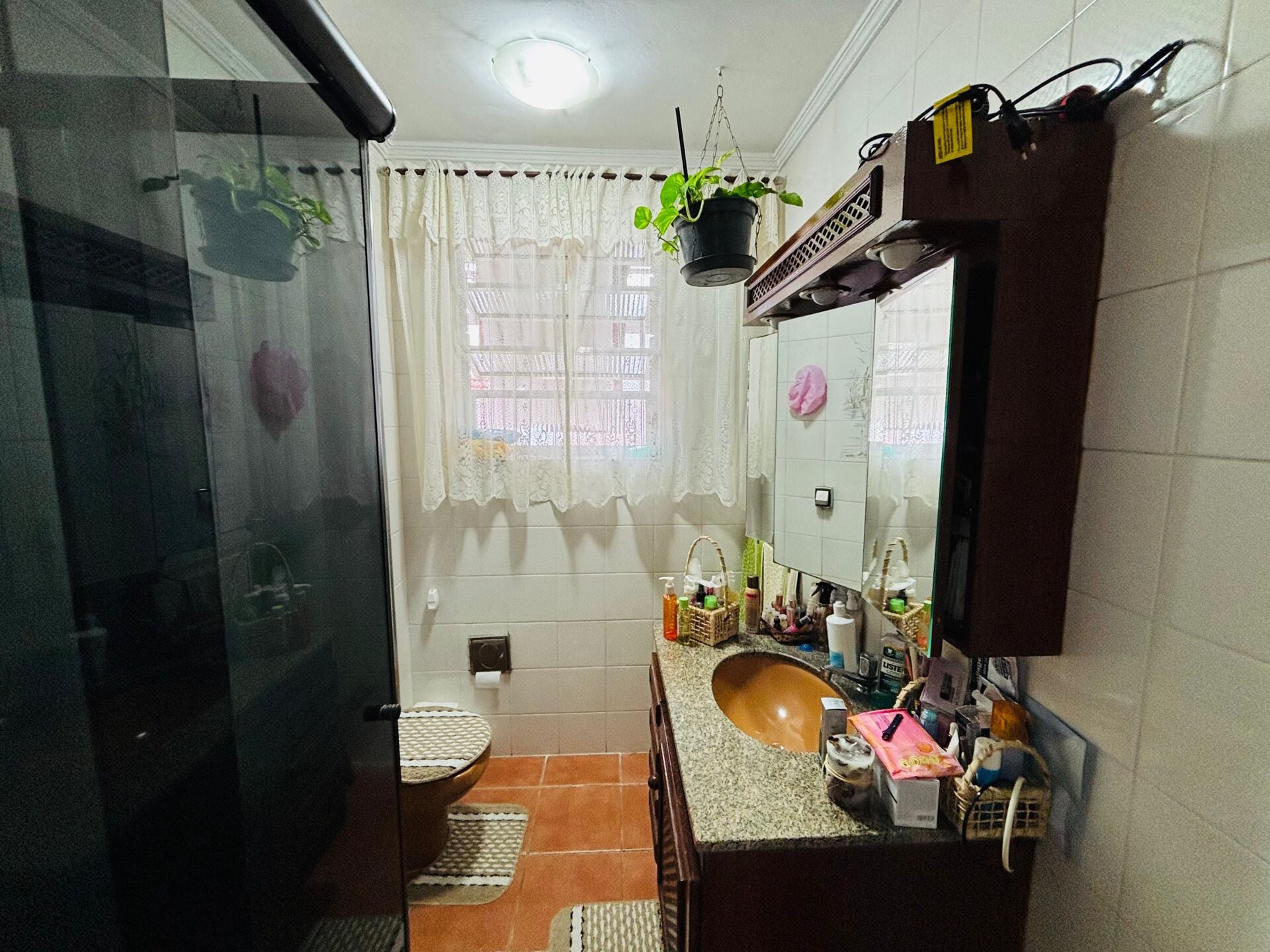 Apartamento 32 · 2 dorm. — Banheiro