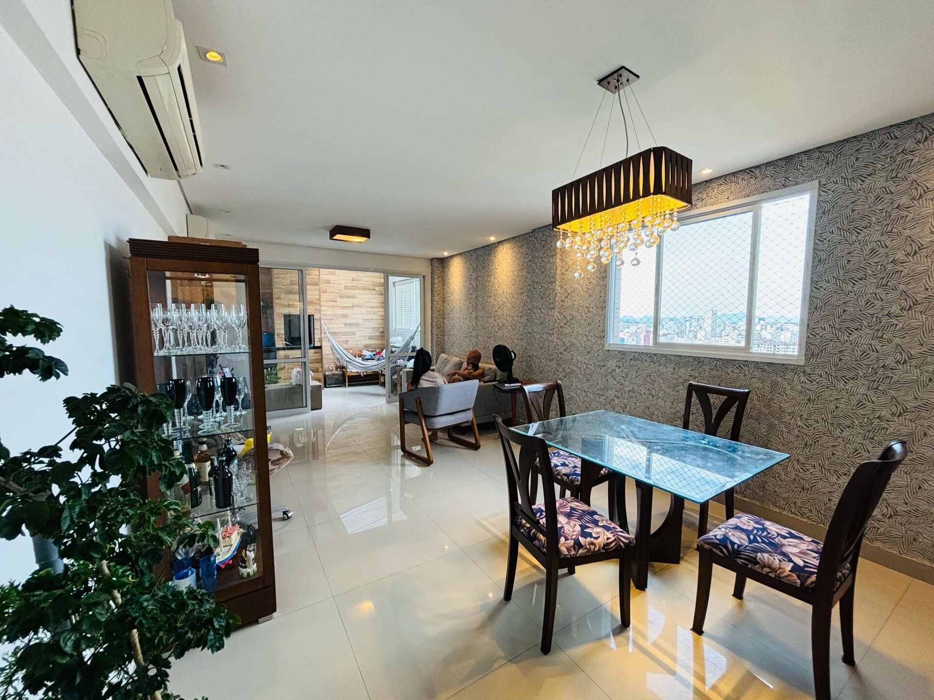 Cobertura duplex 186 · 3 dorm.