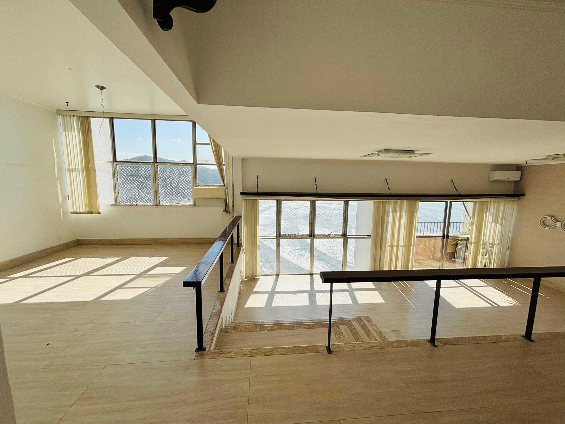 Apartamento 20A · 4 dorm. — Sala