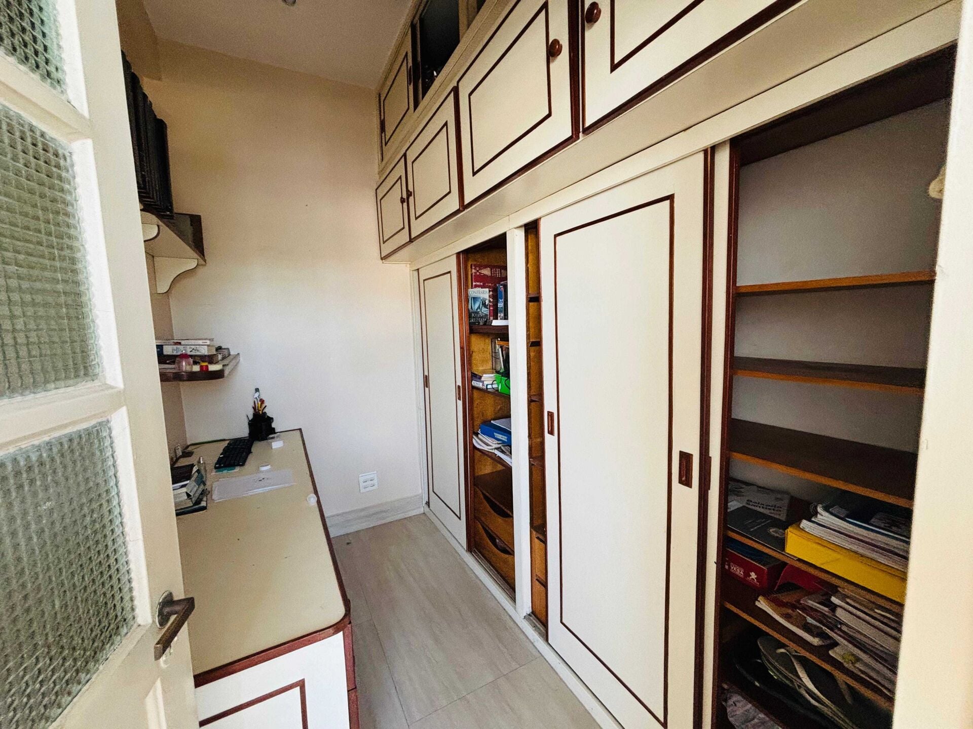 Apartamento 20A · 4 dorm. — Área de serviço