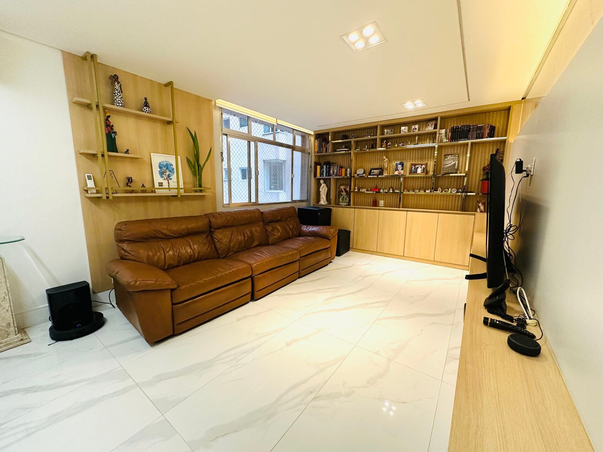 Apartamento 53 · 3 dorm. — Sala