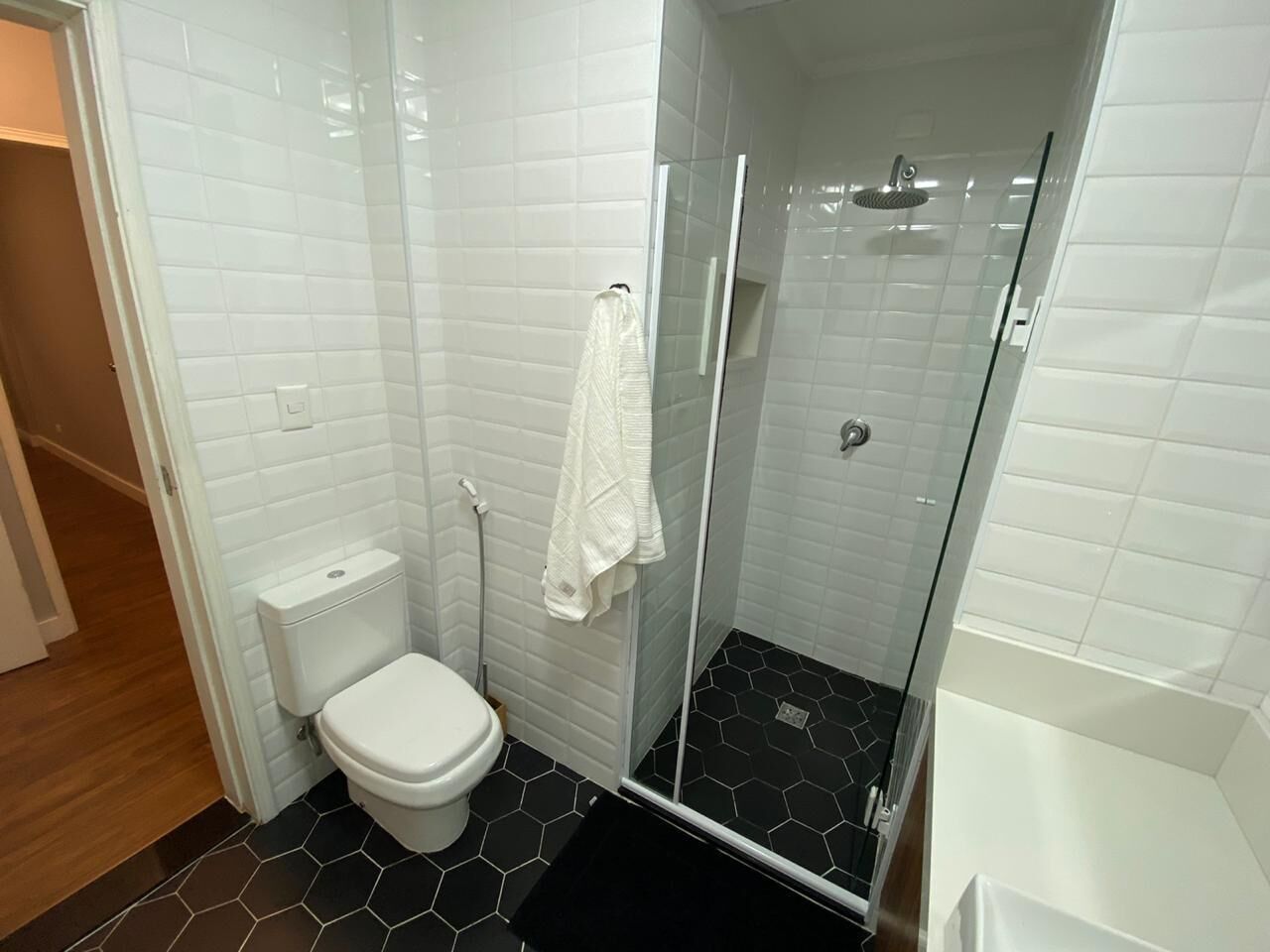 Apartamento 3C · 3 dorm. — Banheiro