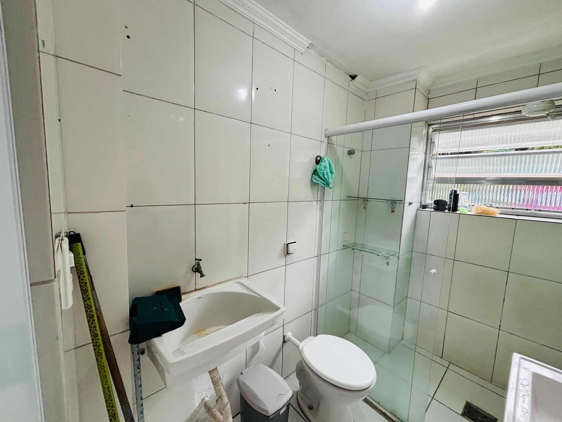 Apartamento 33 · 1 dorm. — Banheiro
