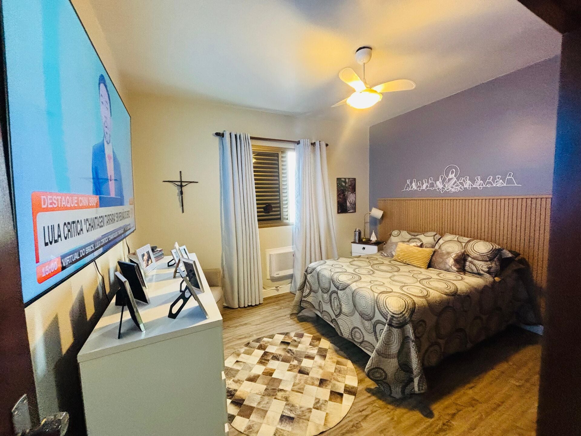 Apartamento 22 · 2 dorm. — Suíte