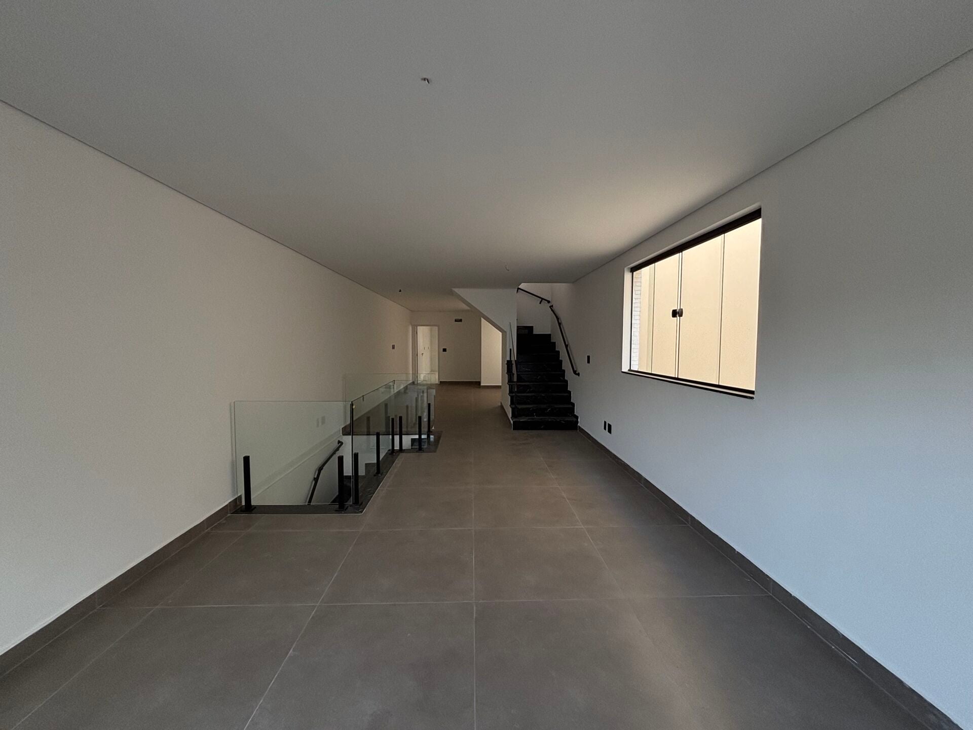 Casa duplex (Casa 2) · 3 dorm. — Sala