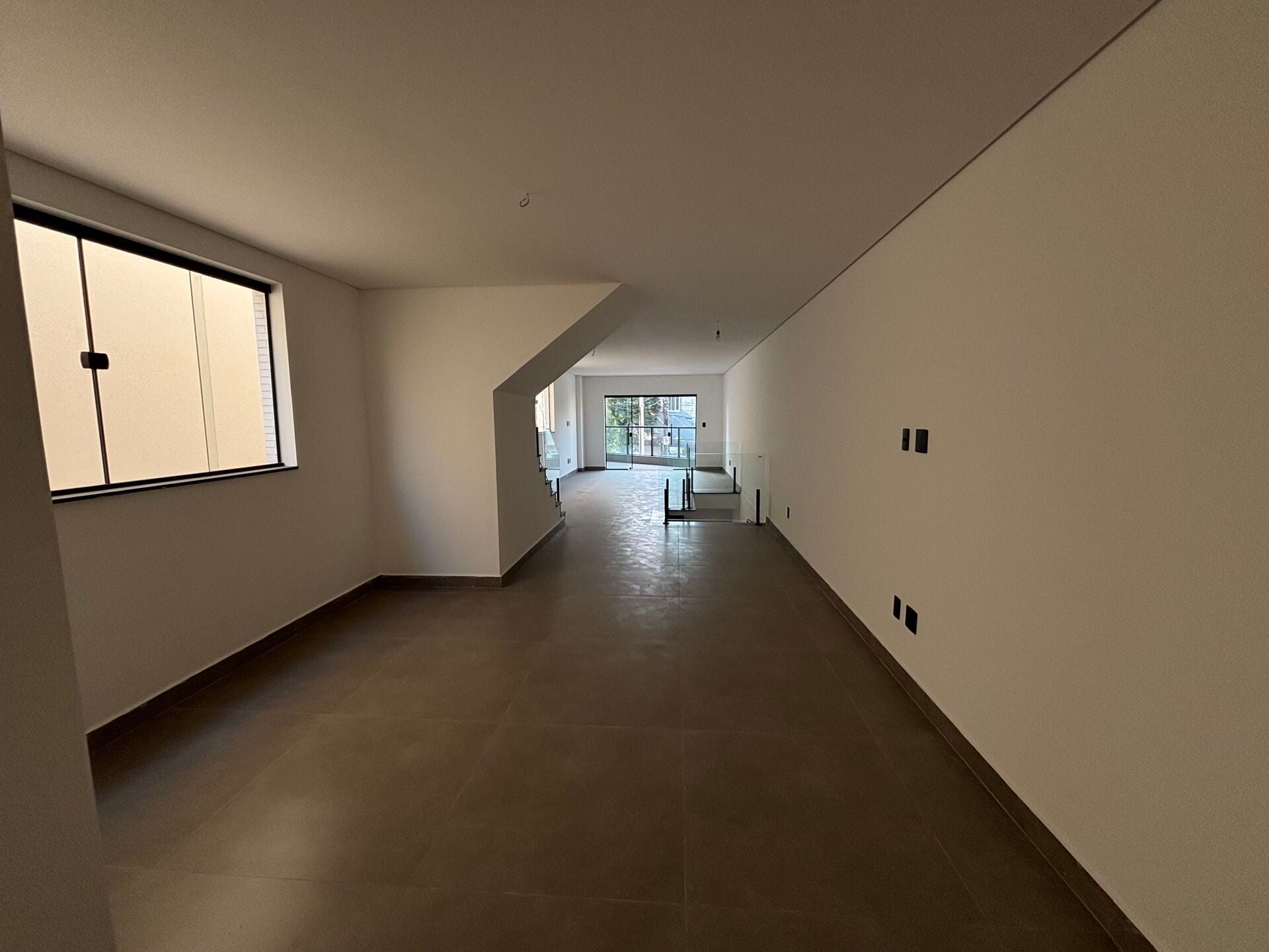 Casa duplex (Casa 2) · 3 dorm. — Sala