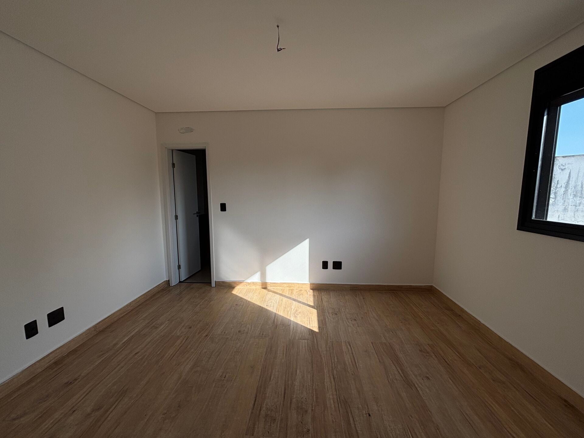 Casa duplex (Casa 2) · 3 dorm. — Quarto