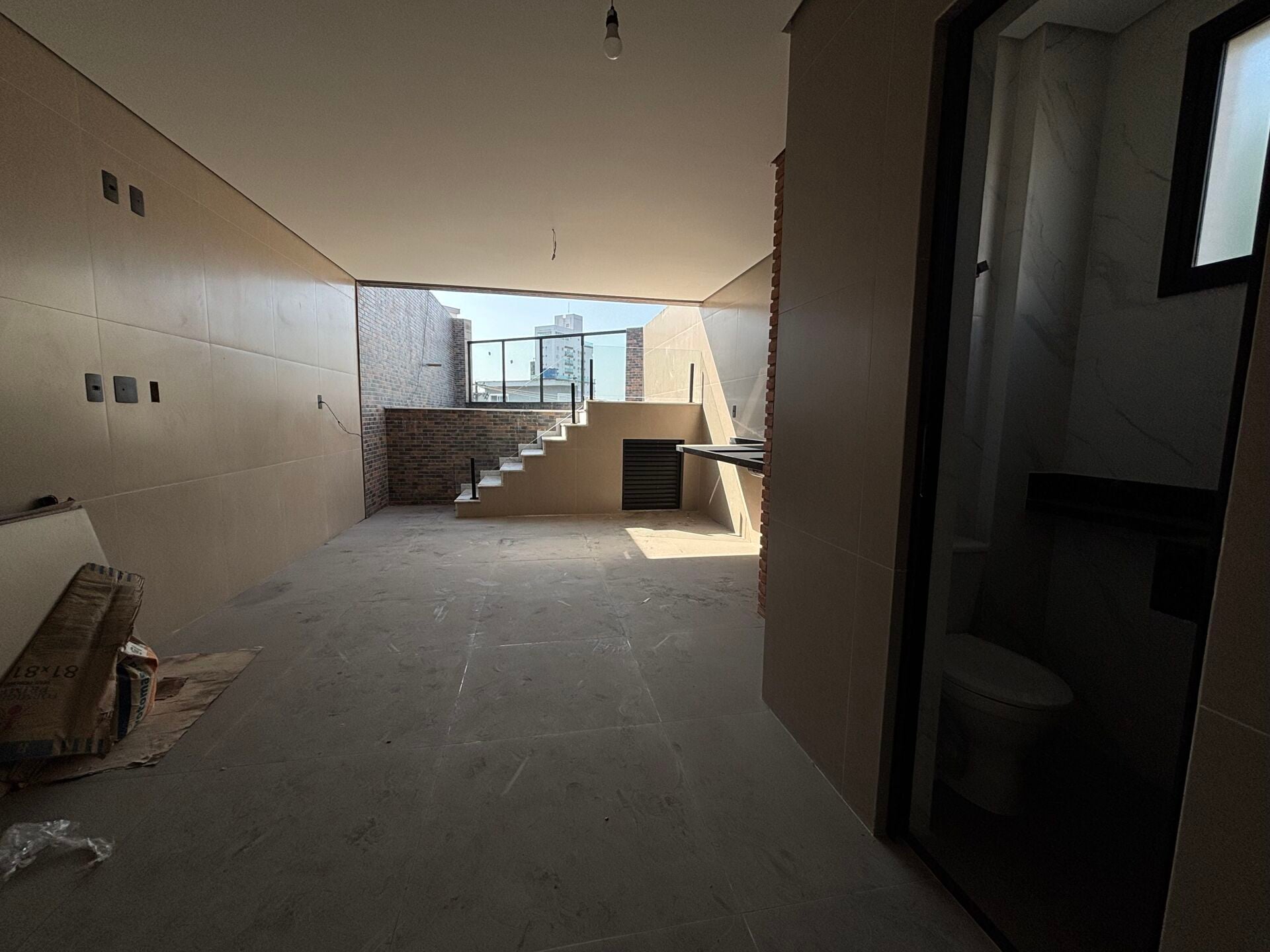 Casa sobreposta · 3 dorm. — Lazer