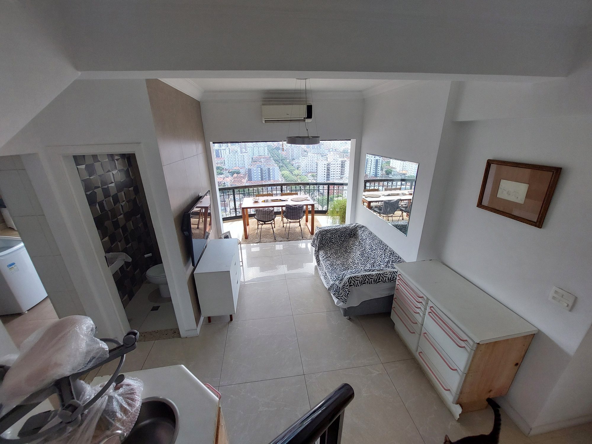 Apartamento · 3 dorm. — Sala