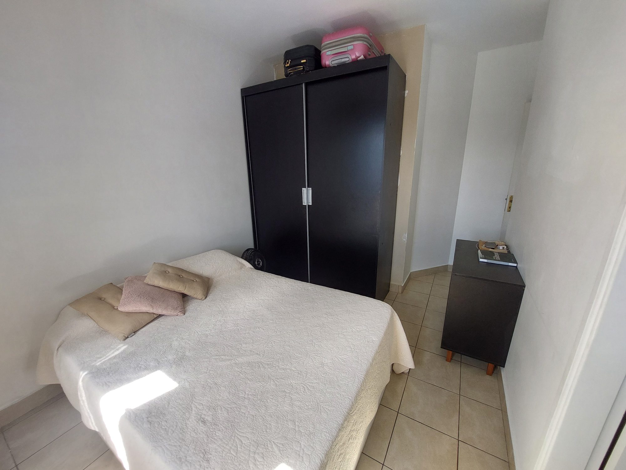 Apartamento · 3 dorm. — Quarto