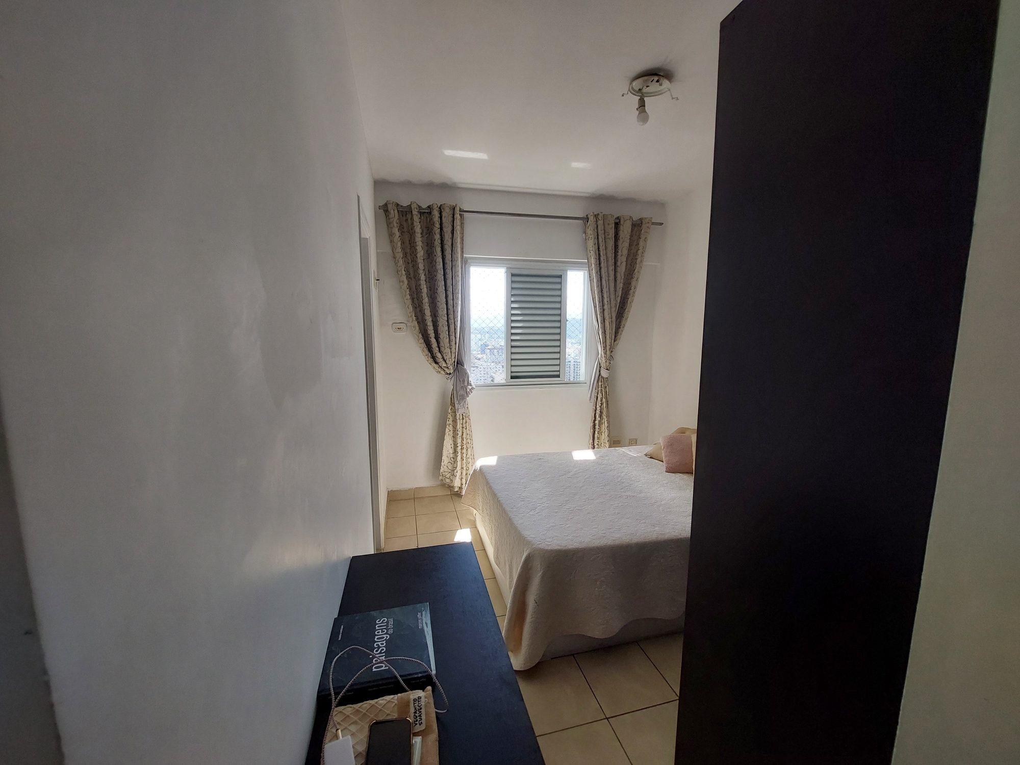 Apartamento · 3 dorm. — Quarto