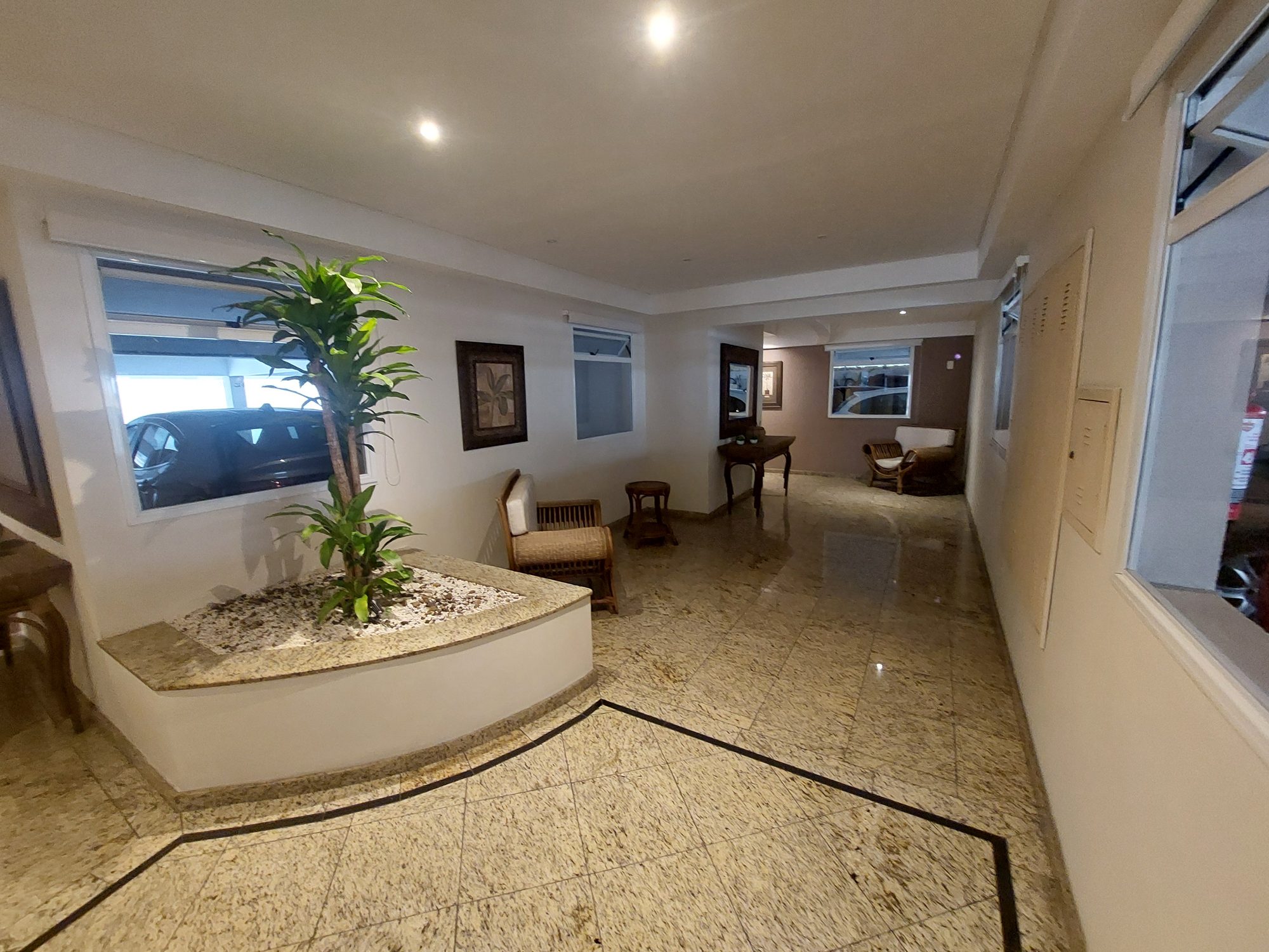 Apartamento · 3 dorm. — Circulação