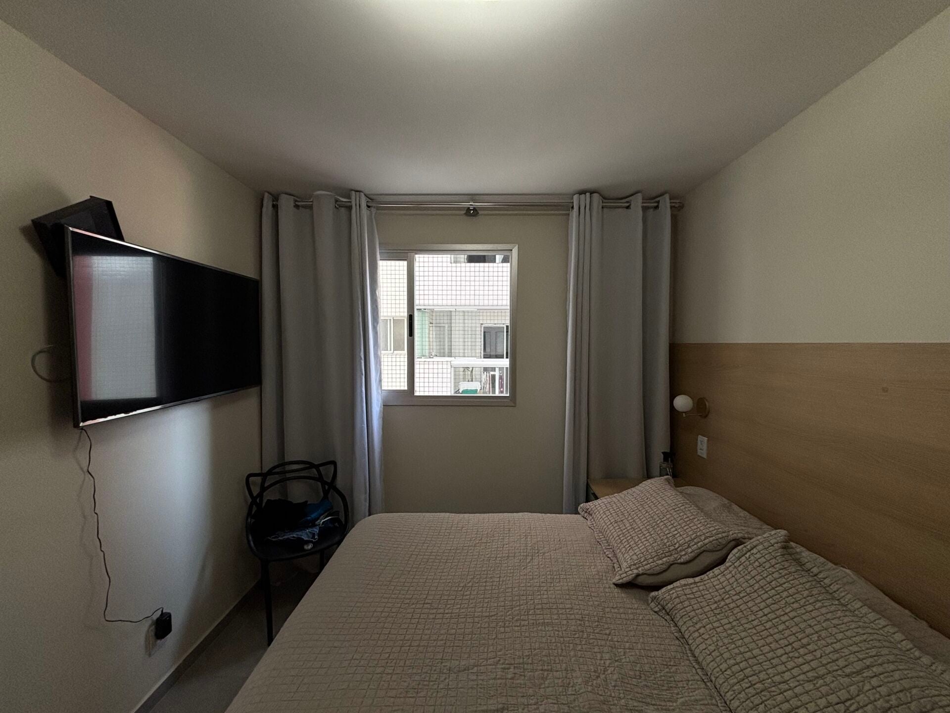 Apartamento 53 · 2 dorm. — Quarto