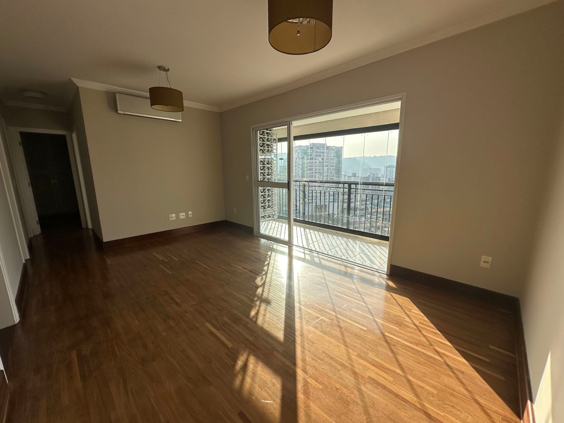 Apartamento 152 · 3 dorm. — Sala