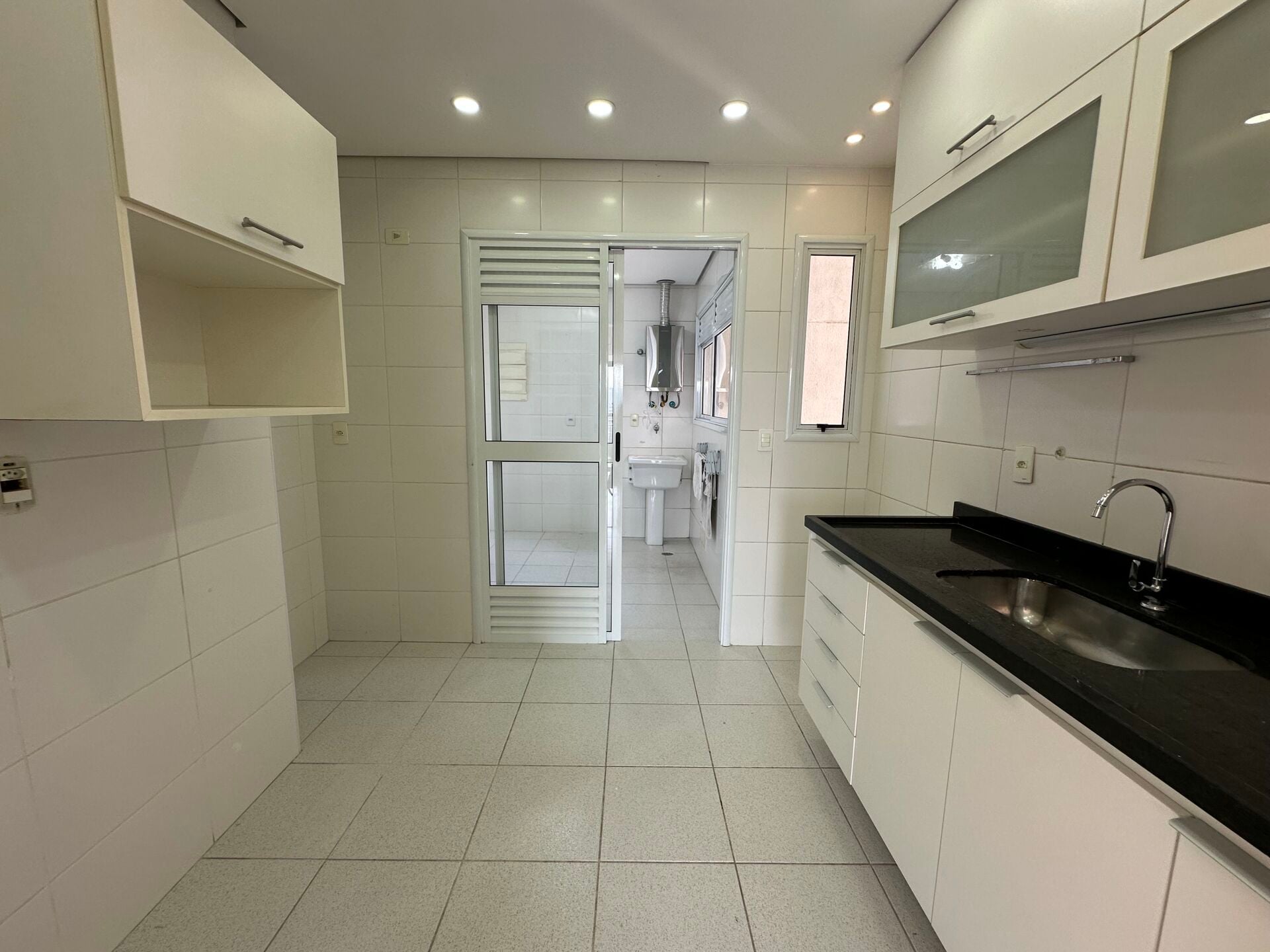 Apartamento 152 · 3 dorm. — Cozinha