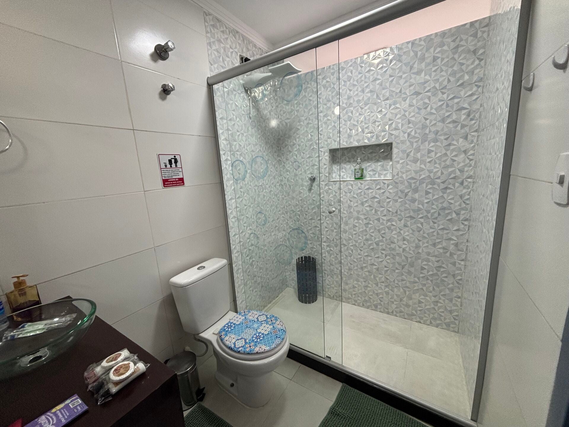 Apartamento 54 · 1 dorm. — Banheiro