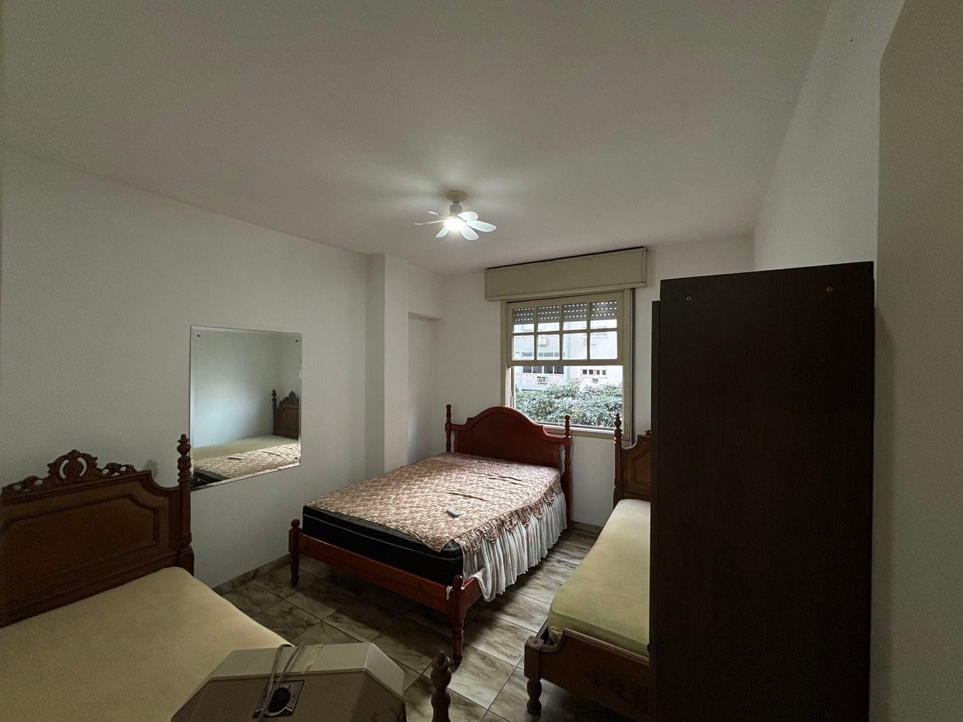 Apartamento 32 · 1 dorm. — Quarto