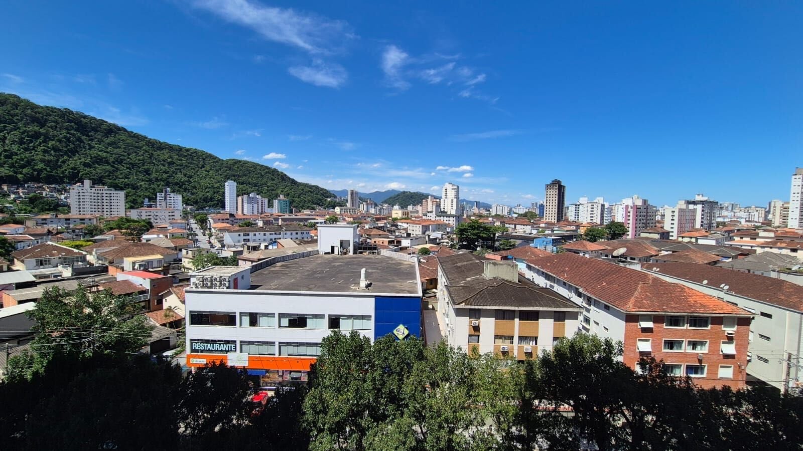 Apartamento (Bloco C, ap. 72) · 2 dorm. — Vista