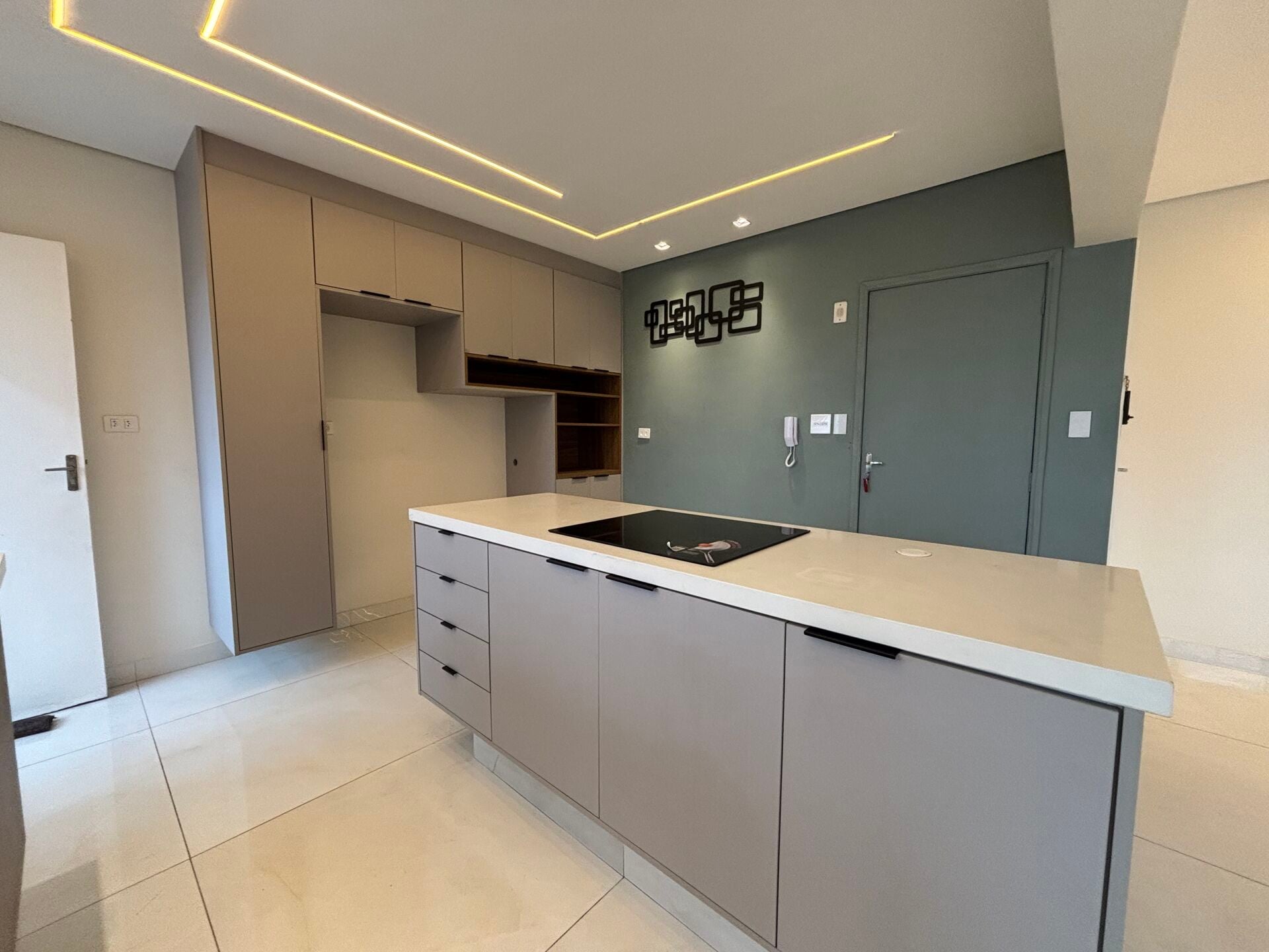 Apartamento 82 · 3 dorm. — Cozinha