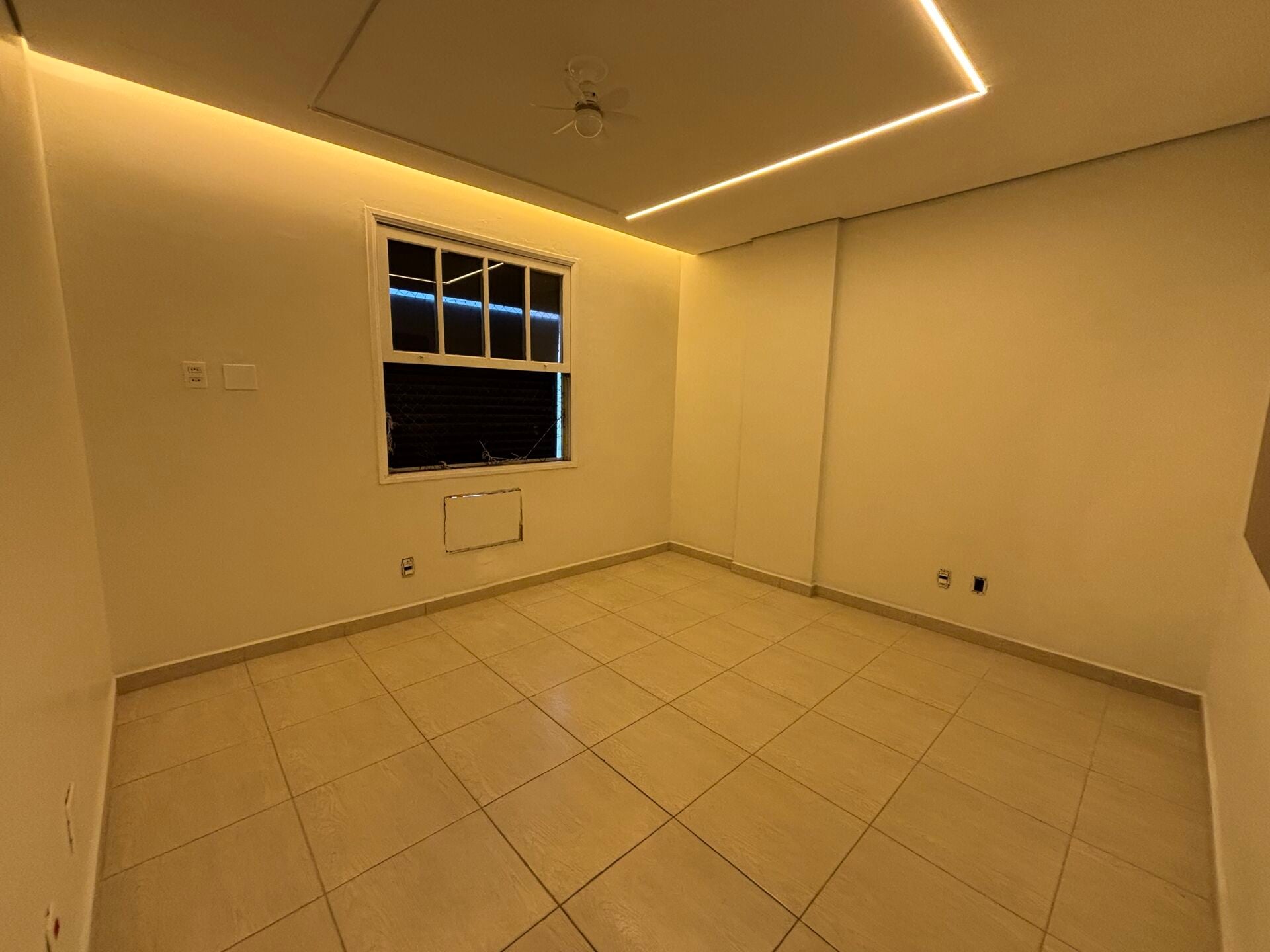 Apartamento 82 · 3 dorm. — Quarto