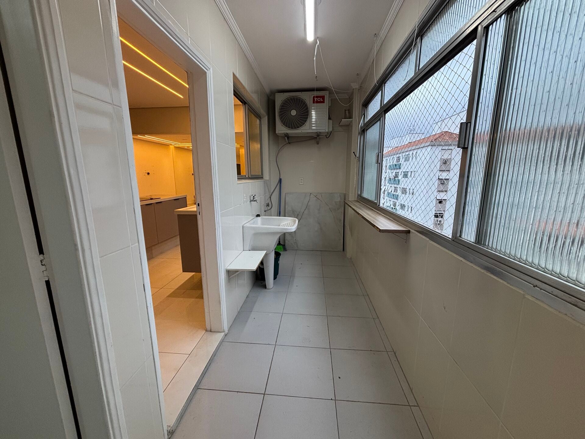 Apartamento 82 · 3 dorm. — Área de serviço