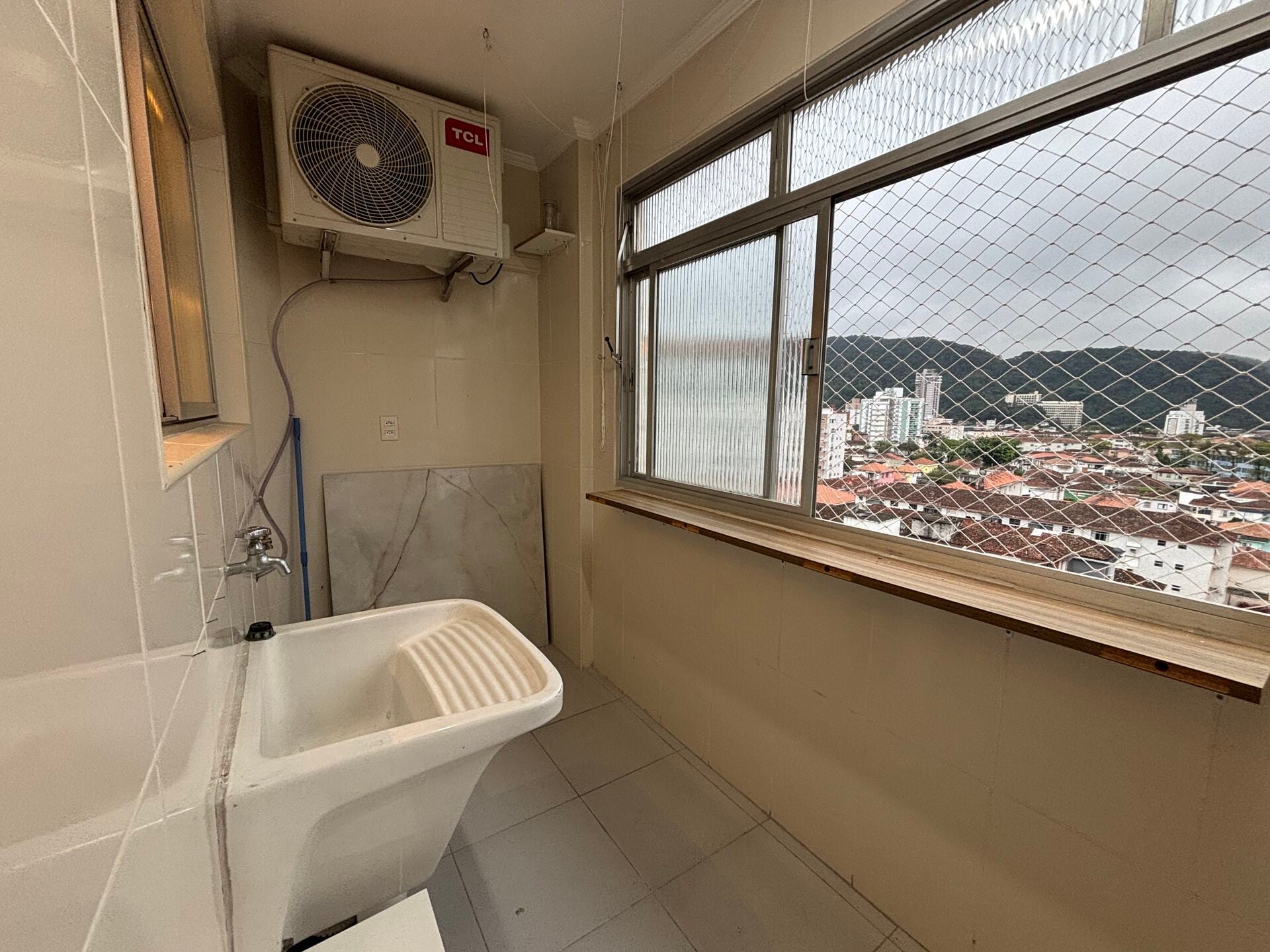 Apartamento 82 · 3 dorm. — Área de serviço