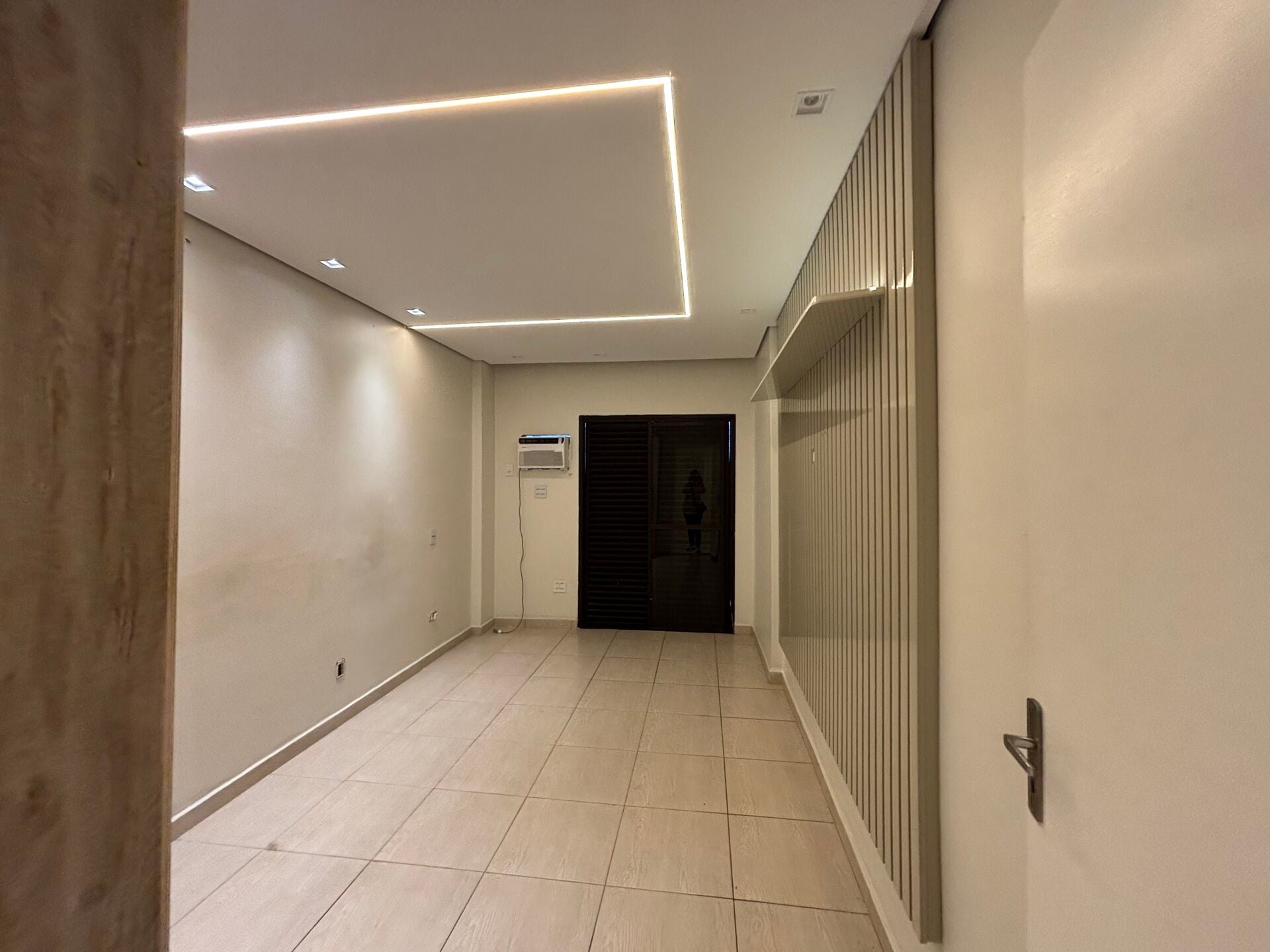Apartamento 82 · 3 dorm. — Circulação