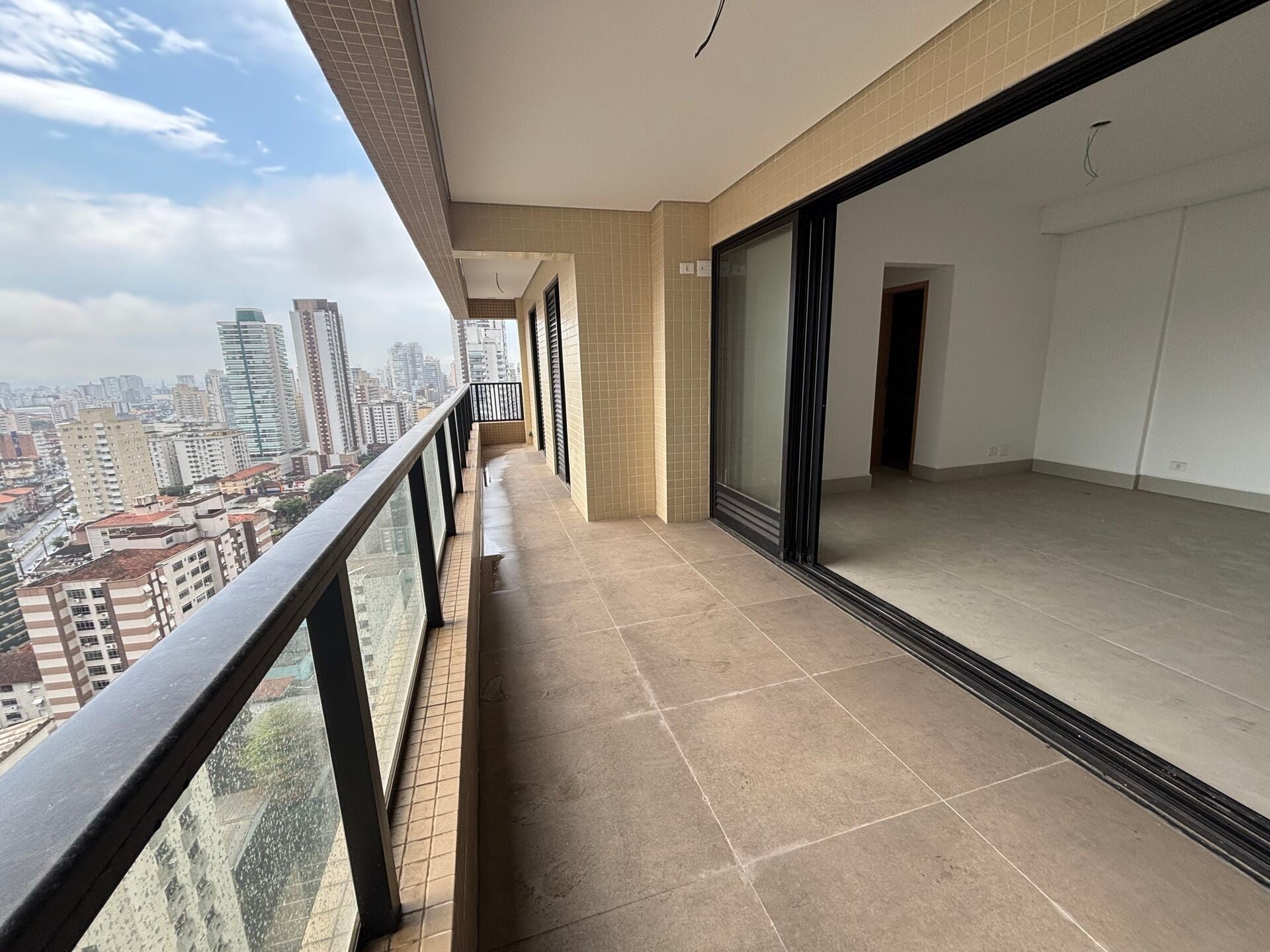 Apartamento 206 · 2 dorm. — Varanda