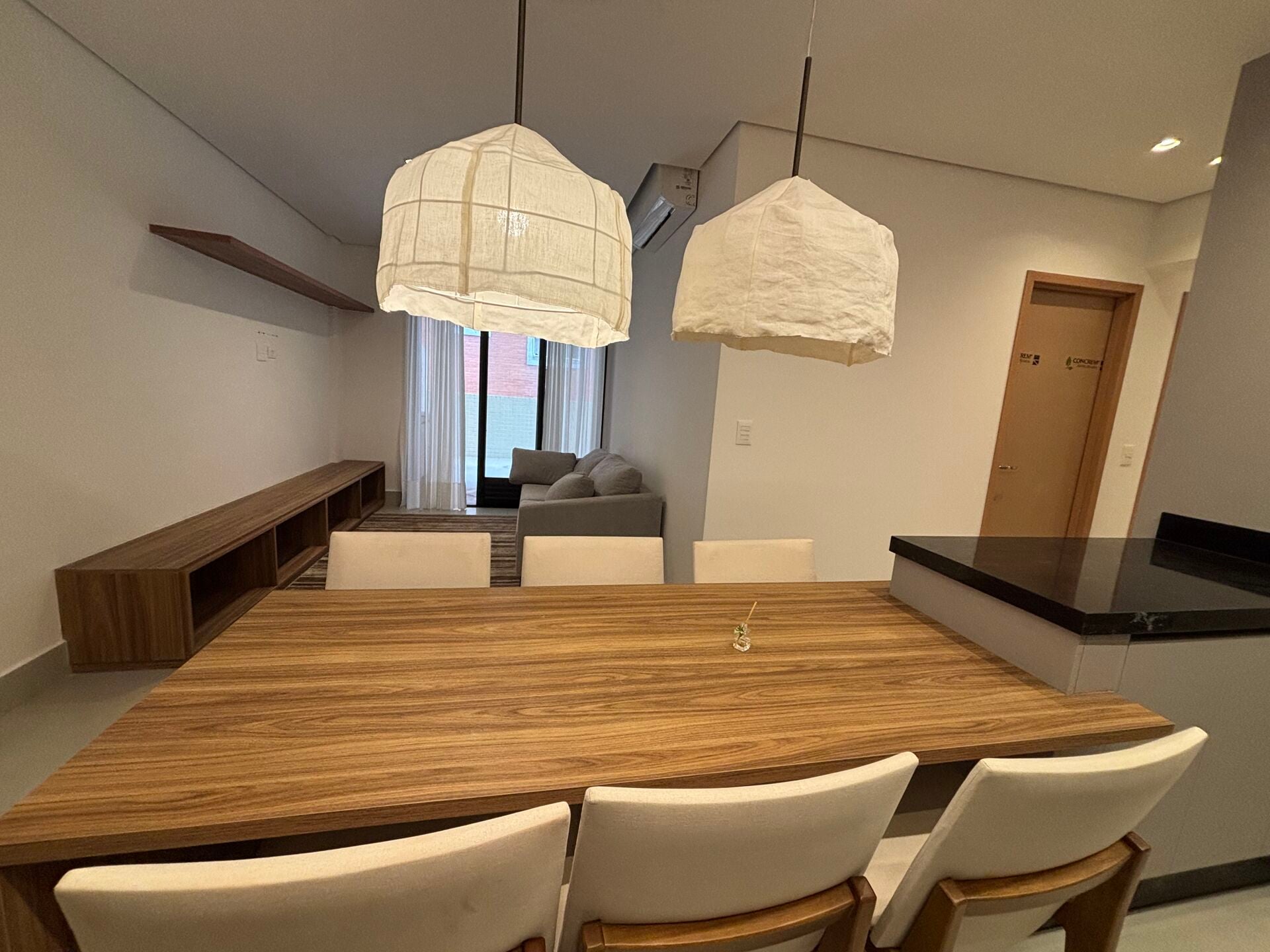 Apartamento Garden 43 · 2 dorm. — Sala