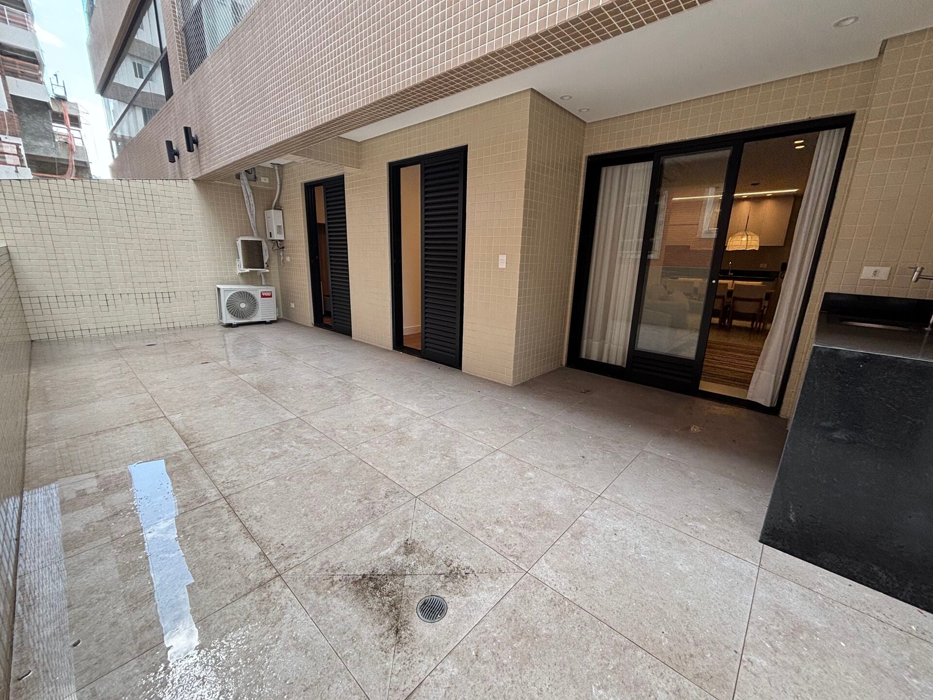 Apartamento Garden 43 · 2 dorm. — Varanda
