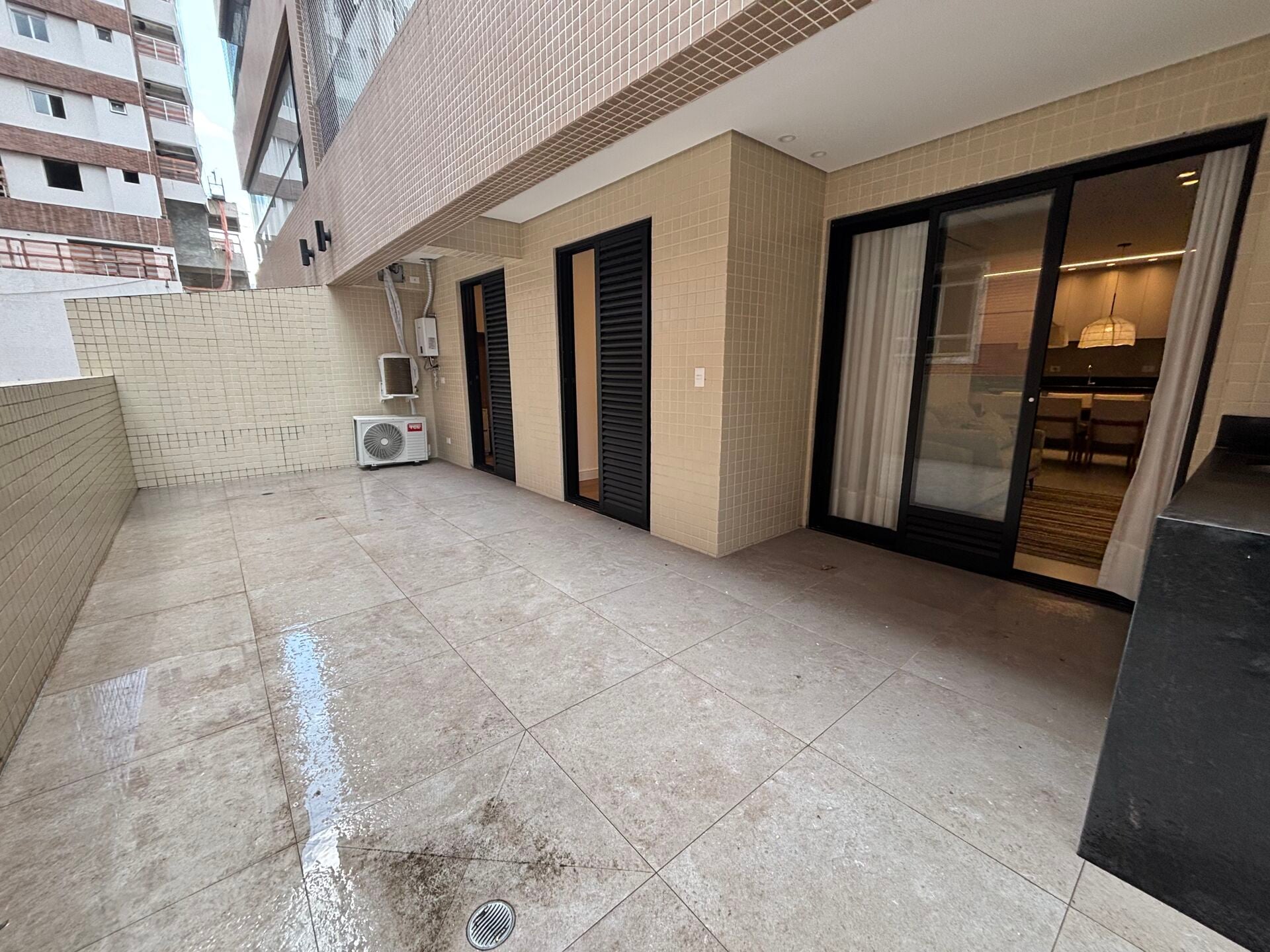 Apartamento Garden 43 · 2 dorm. — Varanda