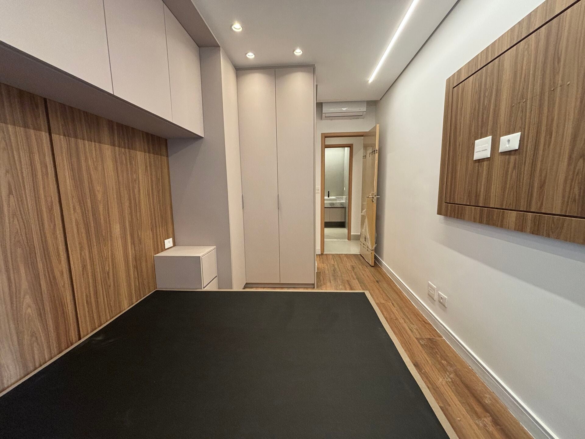 Apartamento Garden 43 · 2 dorm. — Quarto 1