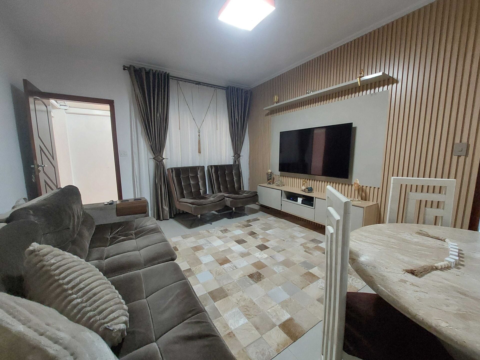 Casa térrea · 3 dorm. — Sala