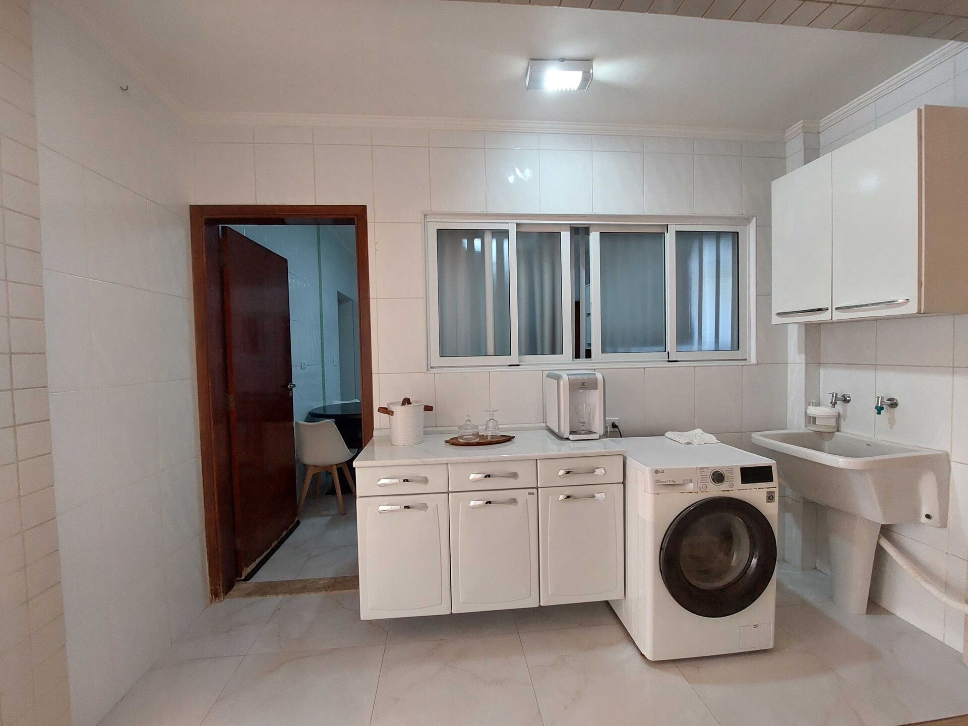 Casa térrea · 3 dorm. — Área de serviço