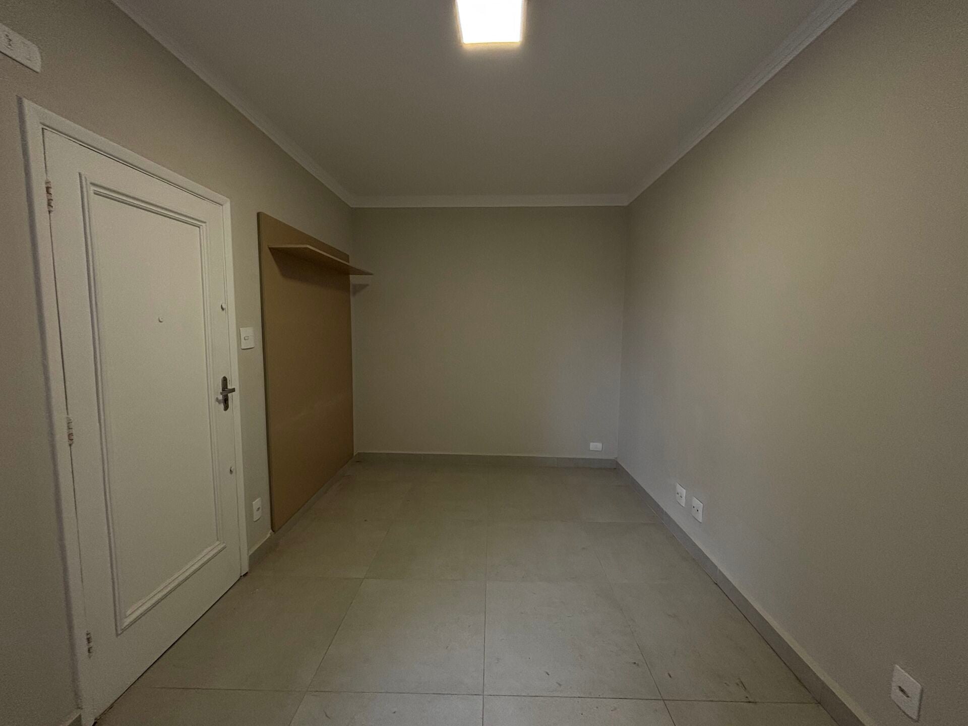 Apartamento 32 · 2 dorm. — Sala