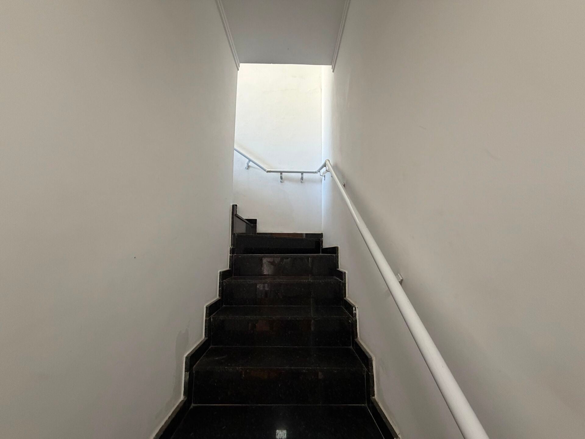 Casa sobreposta (unidade 1) · 3 dorm. — Circulação
