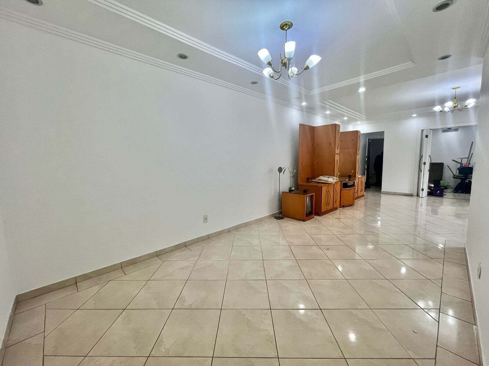Apartamento · 3 dorm. — Sala