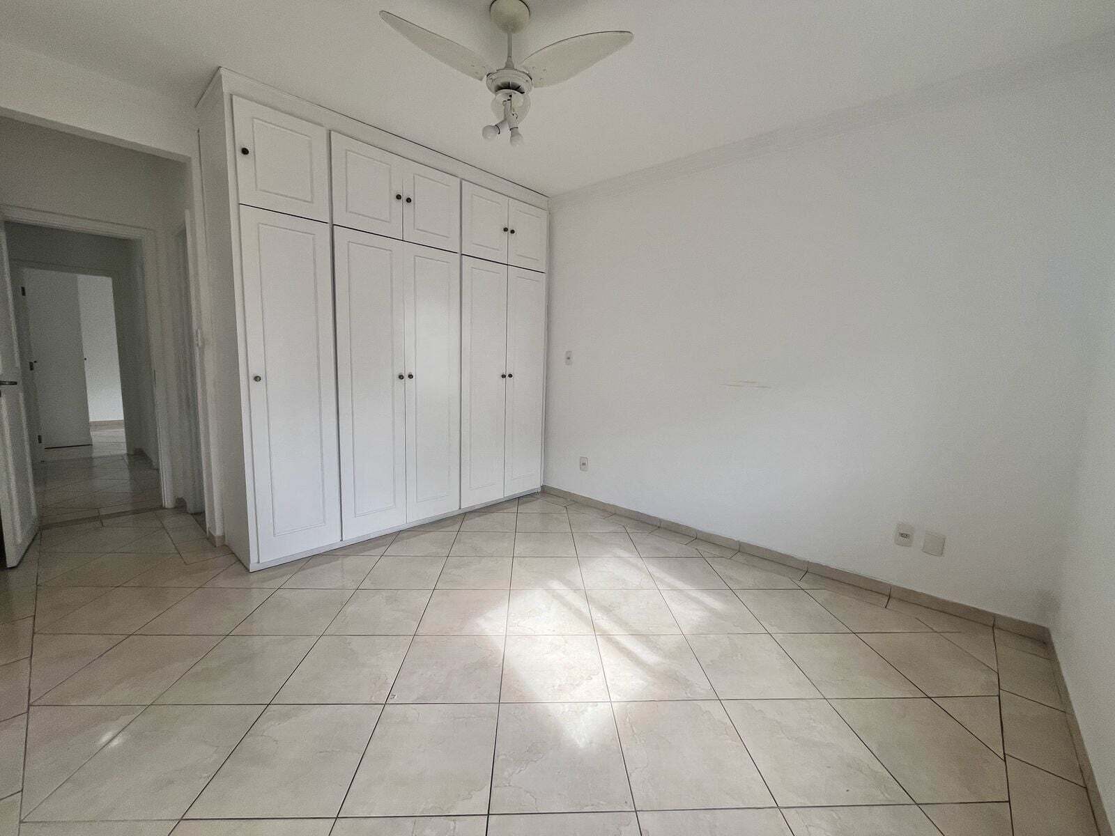 Apartamento · 3 dorm. — Quarto 1