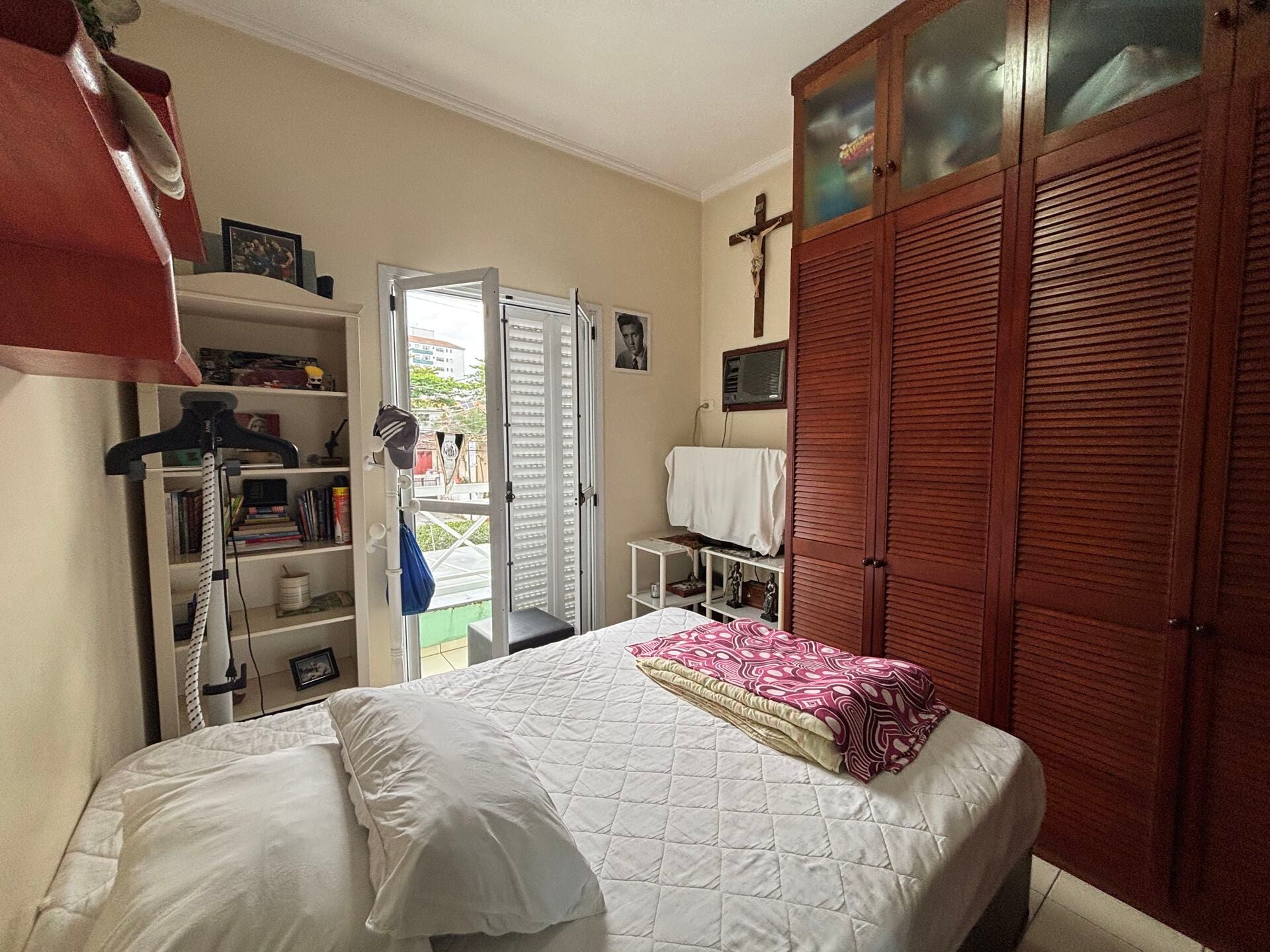 Casa com edícula · 3 dorm. — Suíte