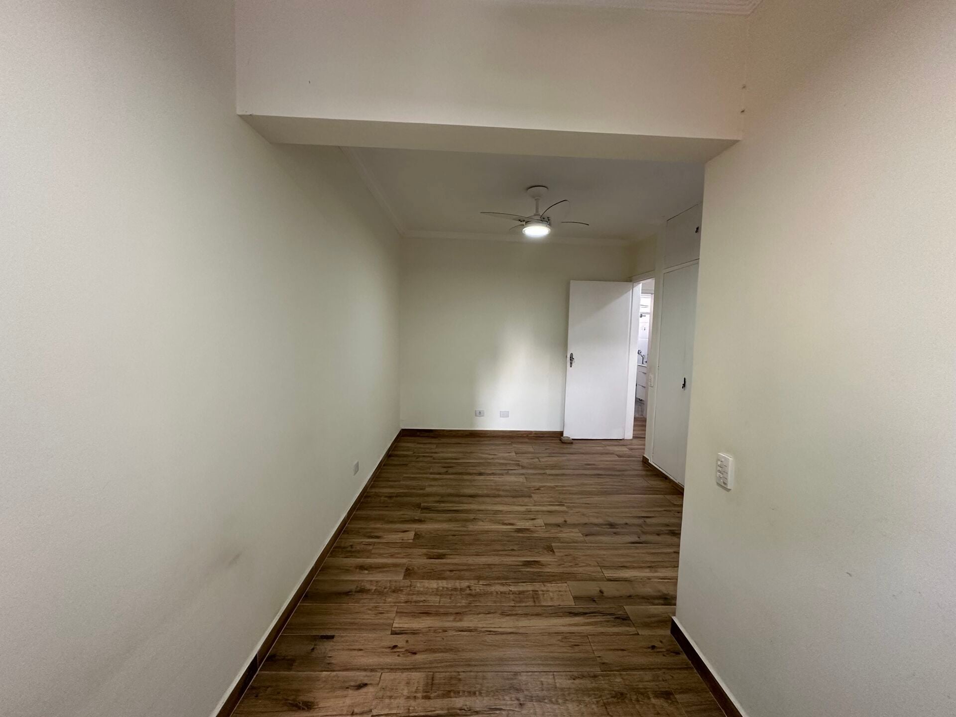 Apartamento · 2 dorm. — Circulação