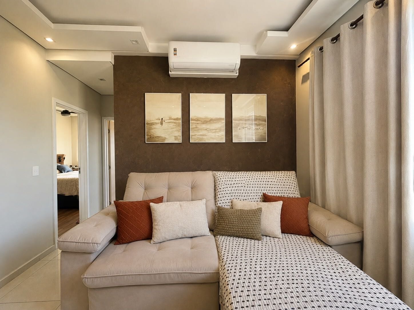 Apartamento · 2 dorm. — Sala
