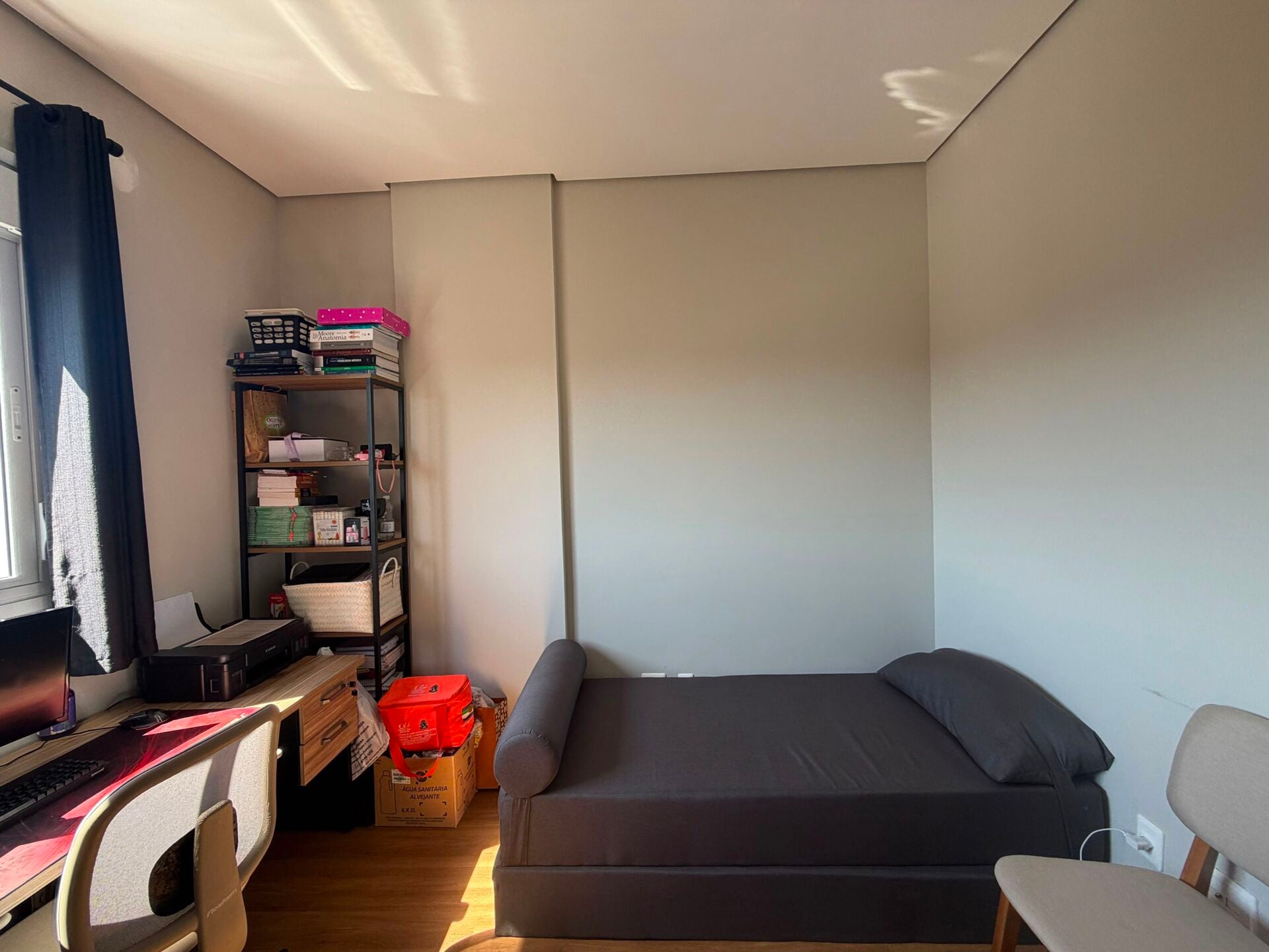 Apartamento · 2 dorm. — Escritório